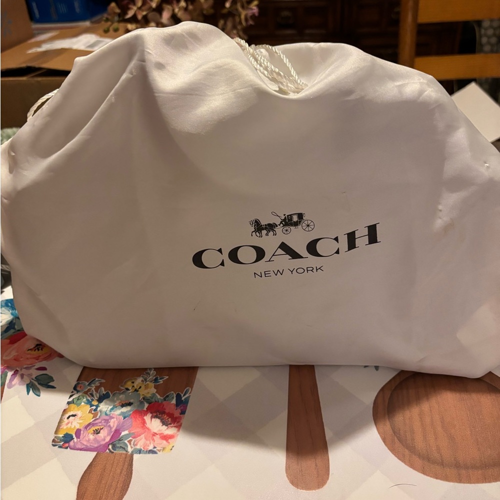 Coach dreamer 3 different color blues. - Picture 11 of 14
